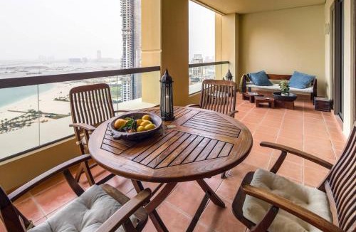 Dubai Marina Apartment | Apartments in Dubai, United Arab Emirates