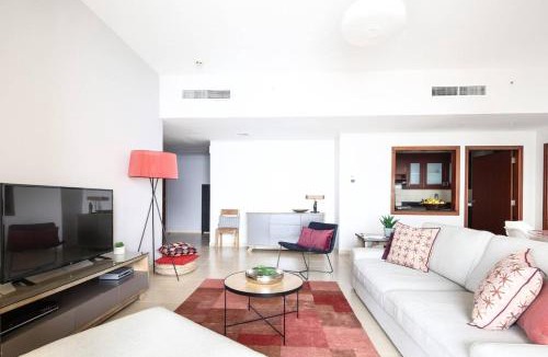 Dubai Marina Apartment | Apartments in Dubai, United Arab Emirates
