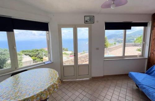 Lacco Ameno Apartment | Appartamenti Miramare in Collina
