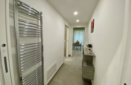 Frattaminore House | Appartamento Casa Crispino Piano Terra per 3 Persone
