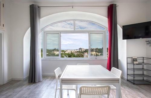 Ischia Porto Apartment | Appartamento con vista esclusiva sul Golfo d'Ischia