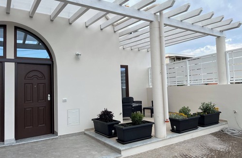 Monte di Procida Apartment | Appartamento 4 Persone, con Tutti i Comfort , Parcheggiato Privato Gratuito