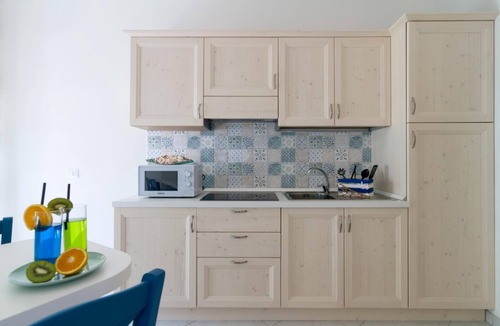 Marina Grande Apartment | Aquamarine Relaxing Capri Suites Suite Azzurra