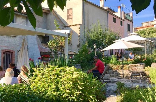 Ripabottoni Bed & Breakfast | Art & Breakfast