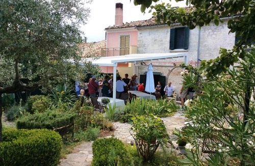 Ripabottoni Bed & Breakfast | Art & Breakfast