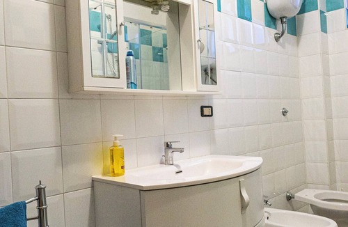 Sarno Apartment | Art Residence Guest House. Apartment near the Amalfi Coast.