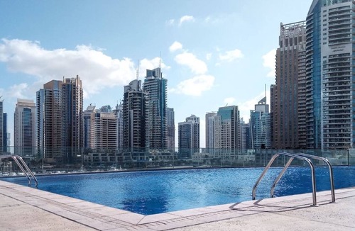 Dubai Marina Apartment | Astonishing 1BR in Fabulous Cayan Tower
