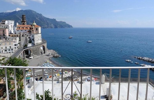 Amalfi Apartment | ATRANI "CASA ROSSA" AMALFI COAST WITH SEA VIEW