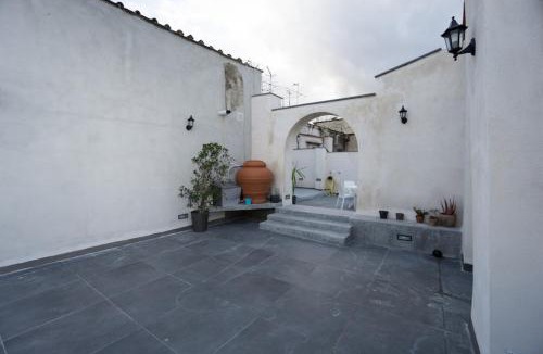 Quartieri Spagnoli Apartment | Attico San Mattia