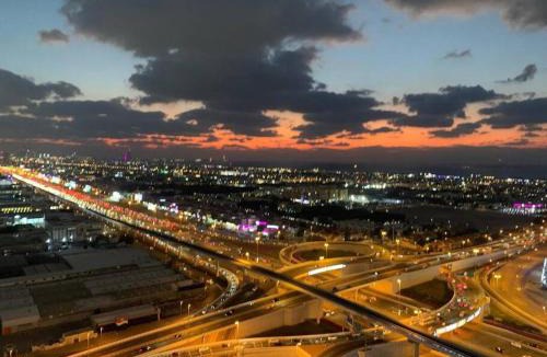 Sheikh Zayed Road Apartment | Aykon City 2 bedroom Burj view