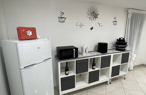 Ercolano Apartment | Azalea in the heart of Herculaneum