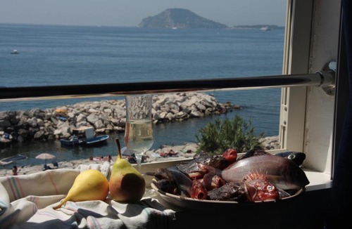 Pozzuoli Bed & Breakfast | B&B Borgo Marinaro