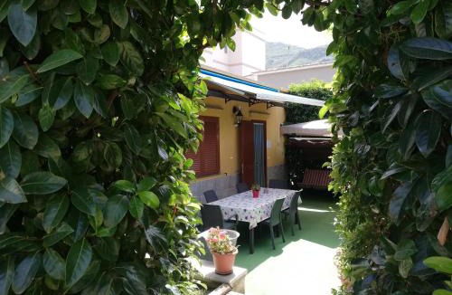 Sant'Antonio Abate Bed & Breakfast | B&B Villa Rosa