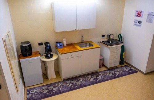 Vasto Apartment | BalconcinoParma33