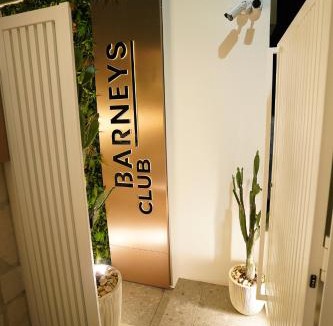 Cercola Bed & Breakfast | Barneys B&b