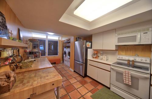 Key West Apartment | Beach Club Sunrise 112