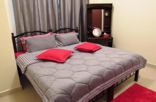 Sharjah House | Beach Side Private Room near Expo Center Sharjah