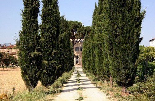 Giovi-Ponte Alla Chiassa Villa | Beautiful villa for 11 guests with WIFI, private pool, TV and patio, close to Arezzo