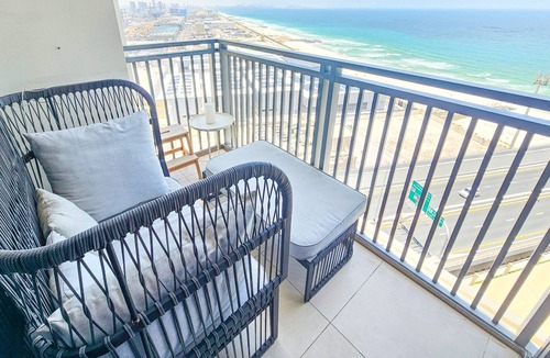 Jabal Ali 2 Apartment | Beautiful 2 Bed Apartment in 5242
