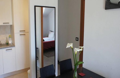 Marina di Caulonia Apartment | Beautiful 3 bed roomed apartment with sea views and very close to all amenieties