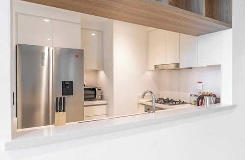 Trade Centre 1 Apartment | Beautiful 2-BR Flat in Downtown Luxury City Living at Its Best