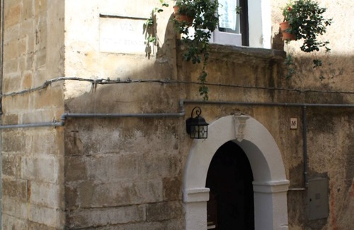 Cosenza Apartment | Beautiful apartment in the historic center of Cosenza, near the Rendano Theater