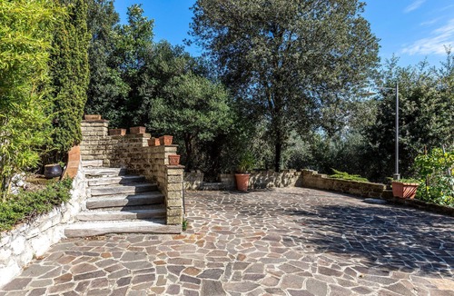 Marciano Freddo House | Beautiful cottage with historic charm in the countryside with private pool.