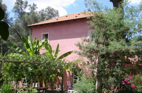 Cittanova House | Beautiful country house with terrace and garden, ideally located