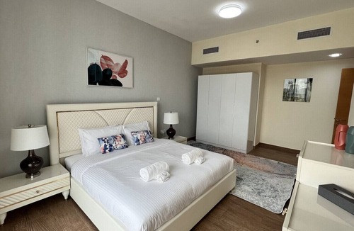 Jumeirah Village Triangle Apartment | Beautiful deluxe 1 BHK apartment in JVT | Dubai