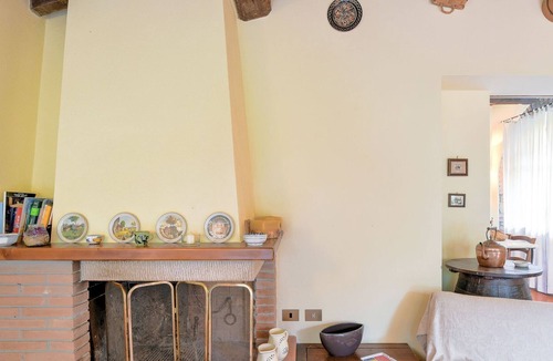 Monterchi House | Beautiful Holiday Home with Swimming Pool in Monterchi
