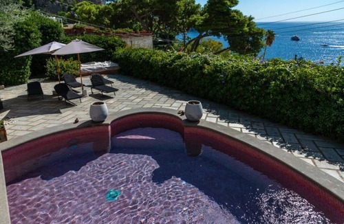 Marina Piccola Villa | Beautiful seaside home with pool +10% DISCOUNT ON BOOKINGS OVER 7 DAYS