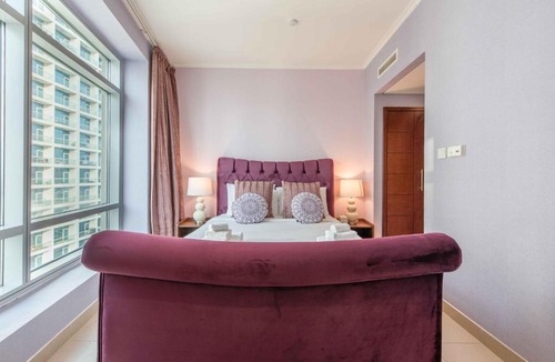 Downtown Dubai Apartment | BellaVista Burj Views Tower Opposite Dubai Mall