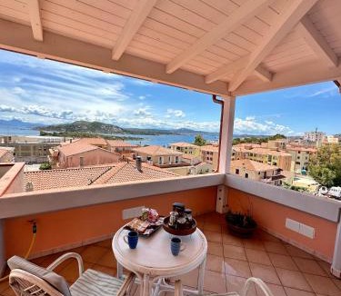 La Maddalena Apartment | Bellissima terrazza VISTA MARE