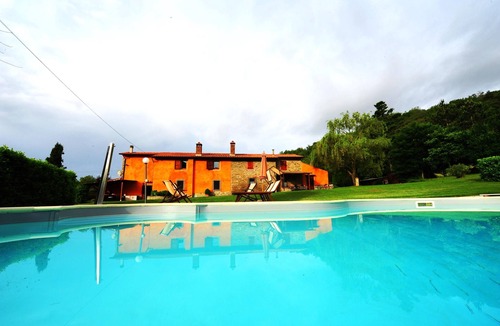 Sansepolcro House | Bellissimo Casale Toscano con piscina privata e connessione wireless