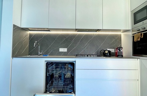 Rivabella Apartment | Bilocale con terrazzo e garage – Casa Ondina