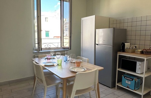 Torre del Greco Apartment | BlueBay Holiday Home