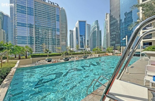 Downtown Dubai Apartment | bnbme | Luxury Stay in Business Bay near Dubai Mall