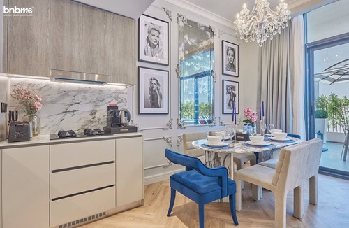 Jumeirah Village Circle Apartment | bnbme | Oxford Terraces | 2 BDR