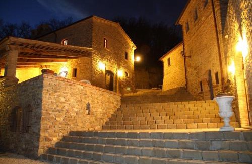 Macerata Feltria House | Borgo Storico Cisterna