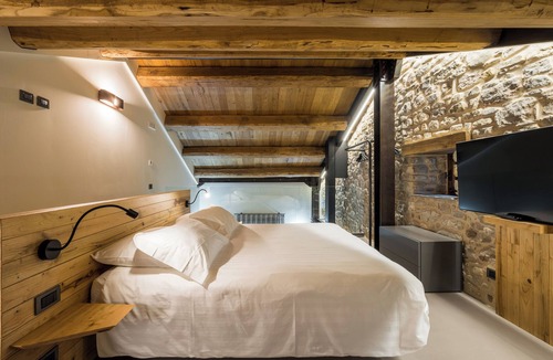 Castel del Giudice Hotel | Borgotufi Albergo Diffuso
