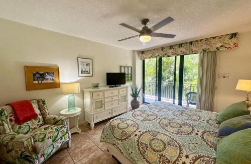 Key West House | Botanical Island Delight