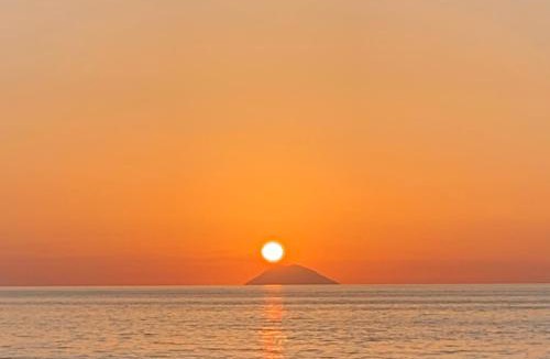 Costa dei Monaci Apartment | Boutique apartment with beach within walking distance, near Tropea