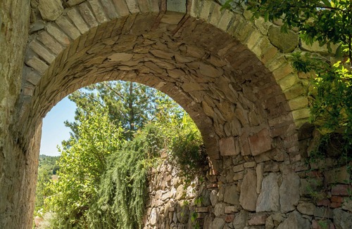 Monte Santa Maria Tiberina Villa | Boutique Villa with Stunning Views & Private Pool set in Beautiful Gardens.