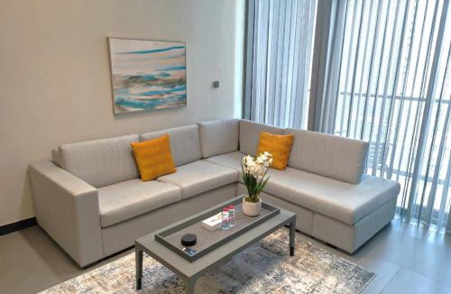 Jumeirah Lake Towers Apartment | Brand New Luxury One Bedroom