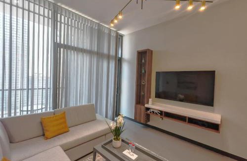 Jumeirah Lake Towers Apartment | Brand New Luxury One Bedroom
