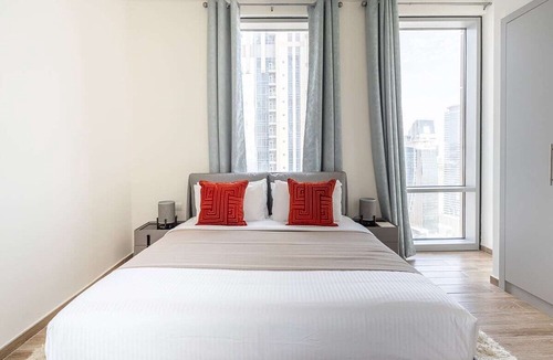 Business Bay Apartment | Bright 2BR in Business Bay with Canal Views