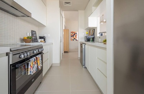 Dubai Apartment | Bright 3BR + Maid's Room w/Creek Harbour Views!