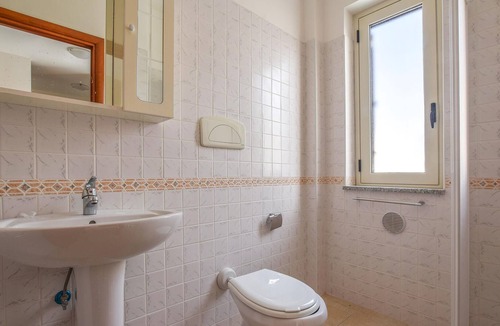 Isca Marina Apartment | Bright apartment with sea view, located on the east coast of Calabria.