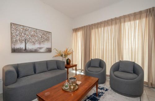 The Greens Apartment | Bright & Spacious 2BR Apartment | The Greens Community