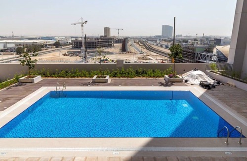 Jebel Ali Apartment | Bright Studio - Minutes from Dubai Metro!